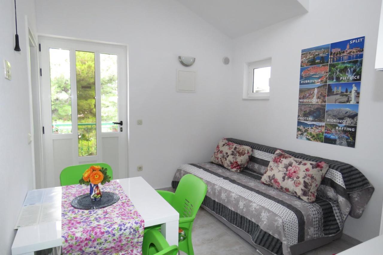 Apartments Caleta Башка-Вода Екстер'єр фото